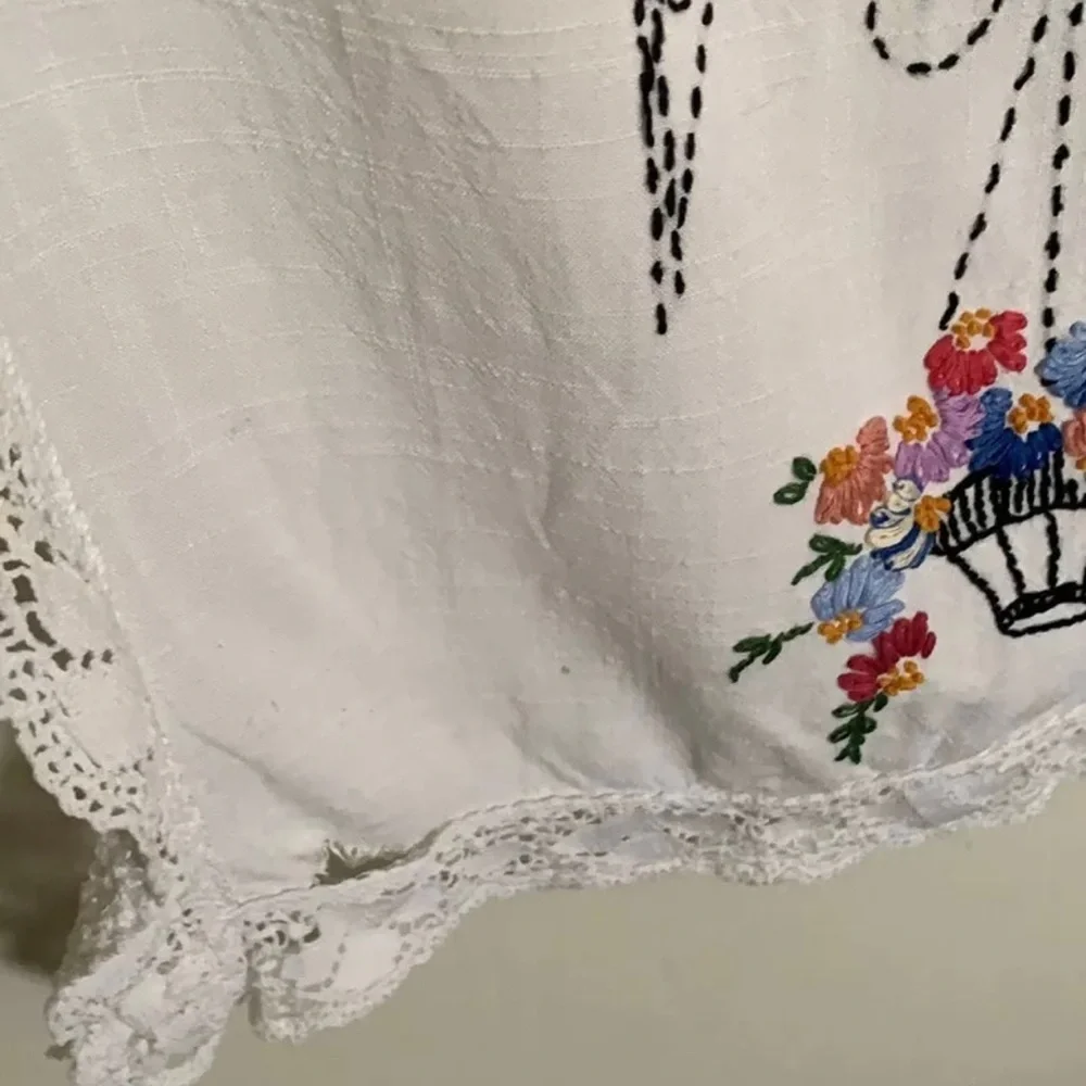 Handmade Embroidered Table Runner Needs Minor Repair 13 x 37